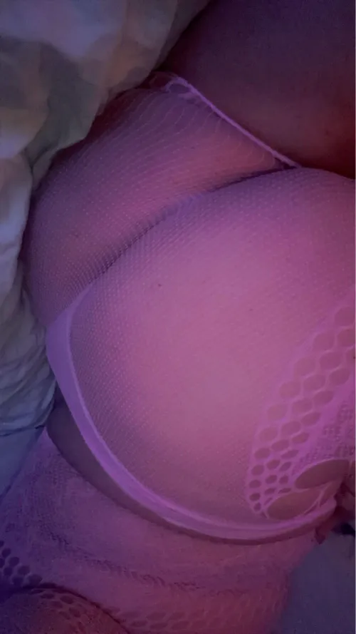 [F] let me be your free use bbw