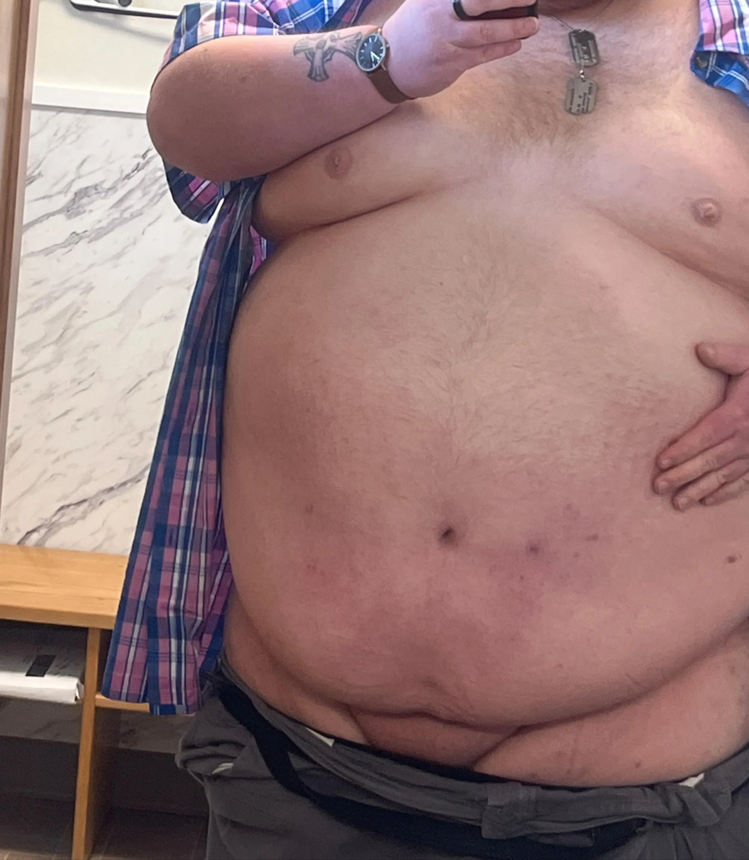 New tabet + new account to post spocy pictures = a very horny me