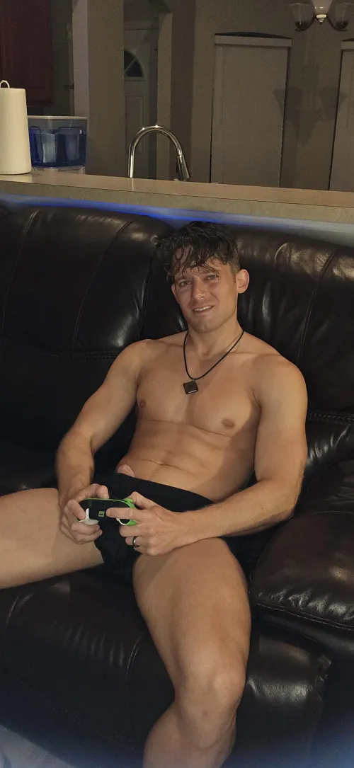 (32) I'm looking forward to training back today