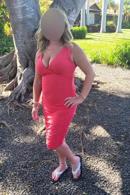 Cuck loves watching me get ready for a date, imagining what I am going to be getting later in the evening! It is almost ritual now where I stretch, then shower, groom then have him choose and help me dress...His little clit gets hard and makes my pussy w