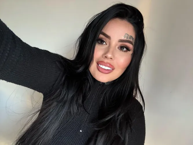 Do you like my black hair?