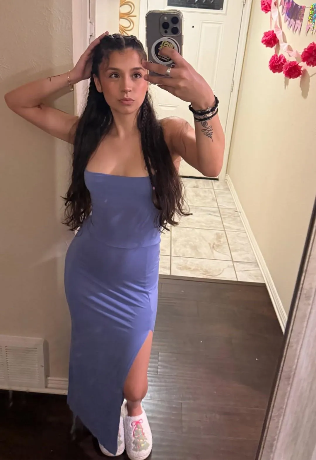 I love my hair in this dress