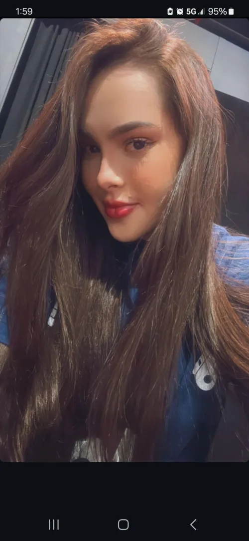 Love my free flowing hair