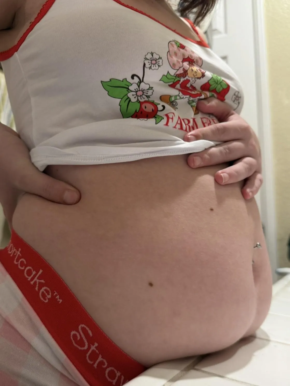 Too full to move… too greedy to stop 😅