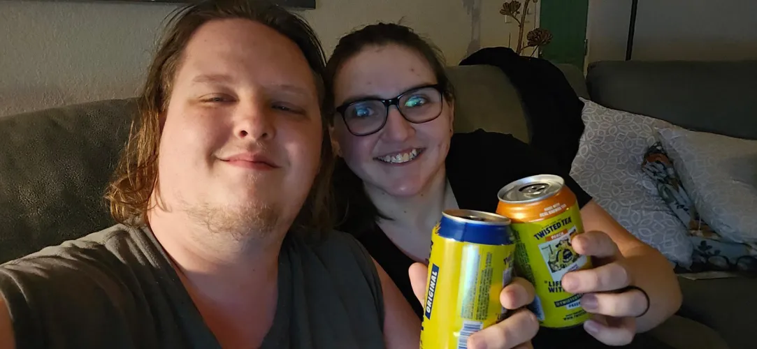 25 y/o couple looking for solo female and/or couples for fun, we can rarely host but are willing to travel.