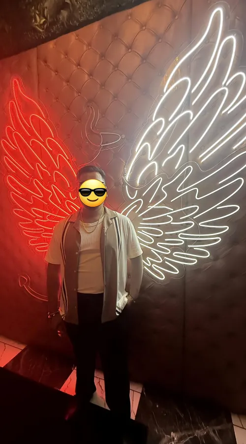 32[M4F-M4FM] Divine and horny Triangle are