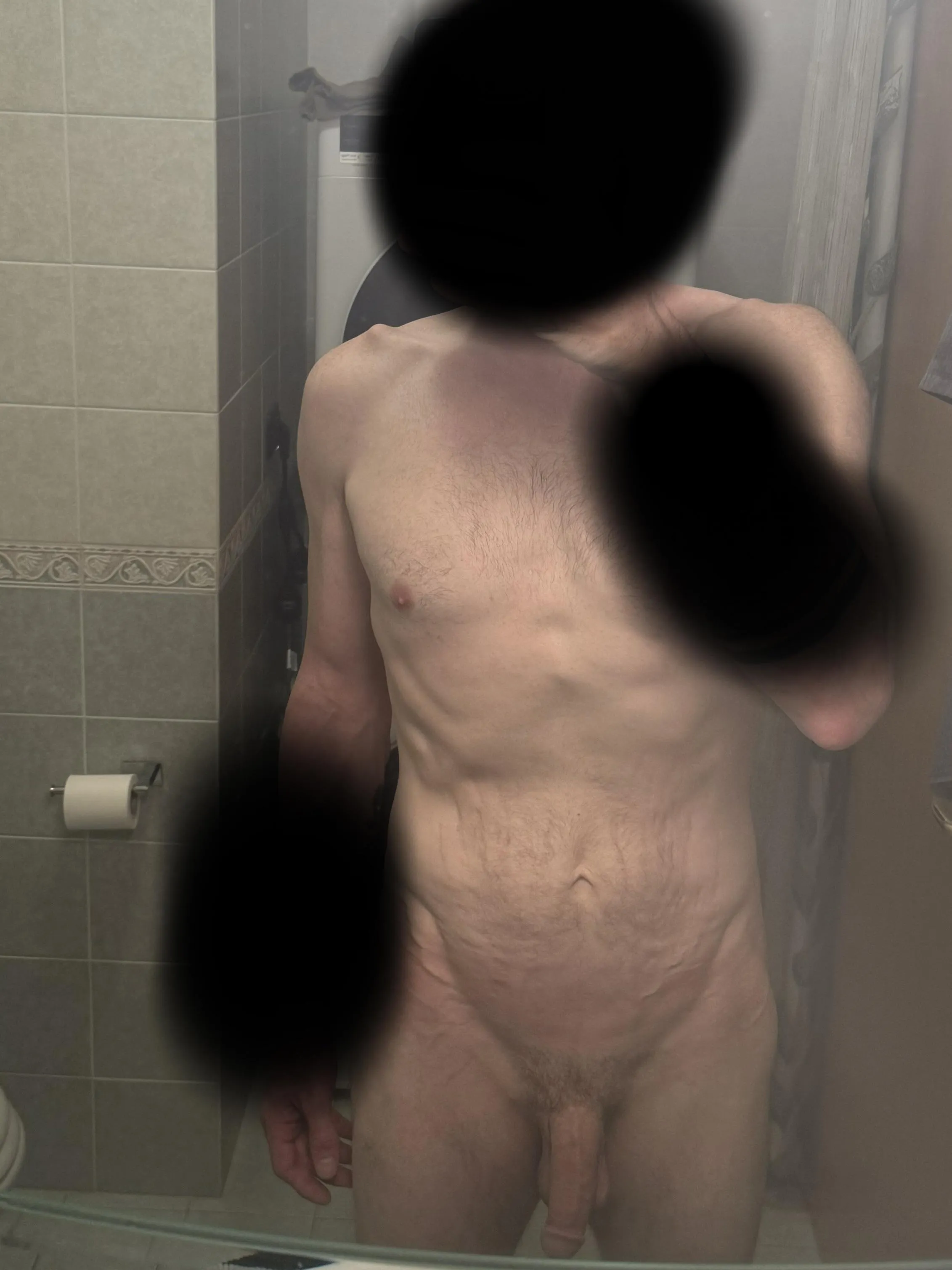 Attualmente vivo a Milano. Non so ancora l'italiano, ma mi chiedevo se ci fosse un club Privé consigliato.