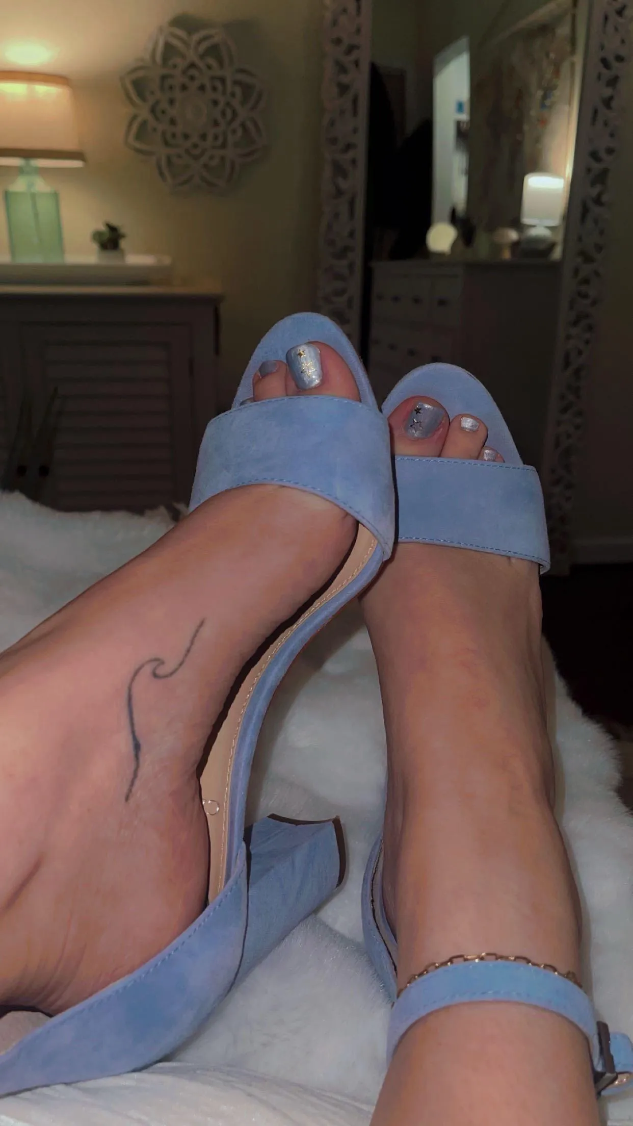 Come take them off for me