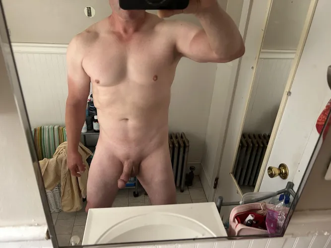Do you like a shaved dad bod (51)