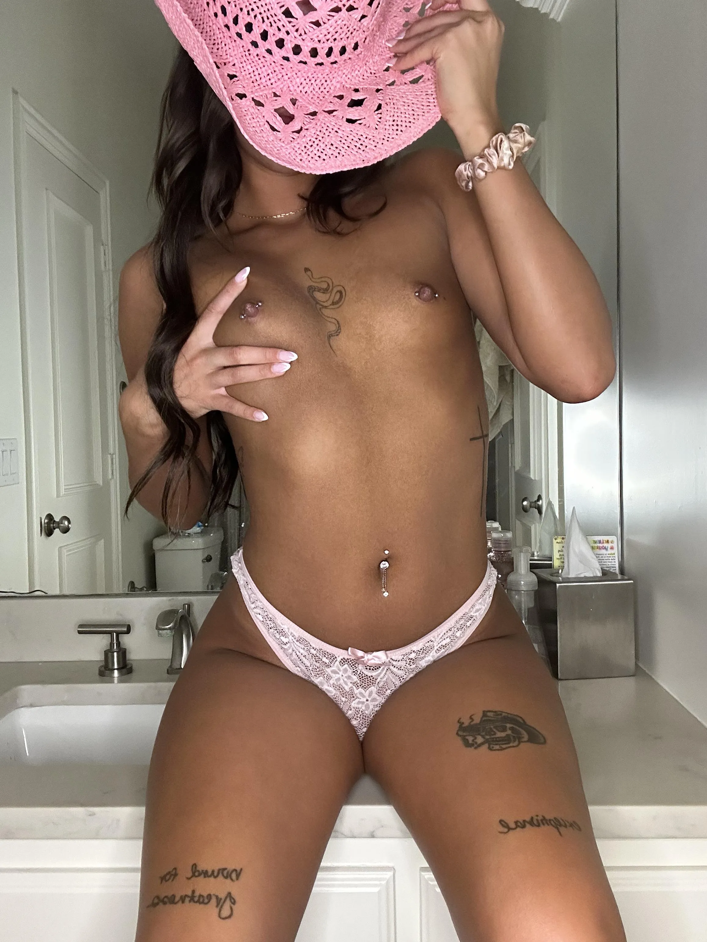 do you think im sexy with my new cowboy hat?