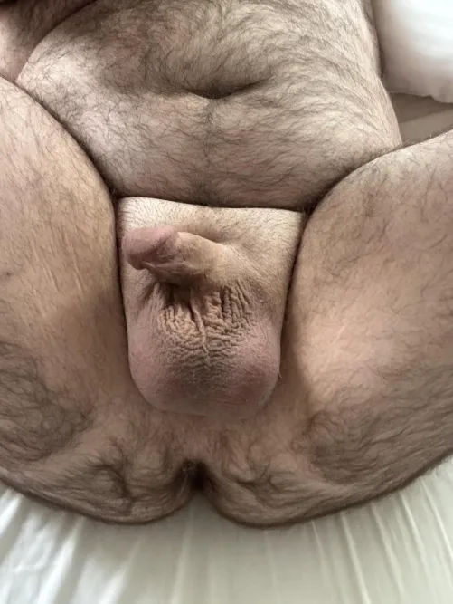 Fill this hairy hole up?