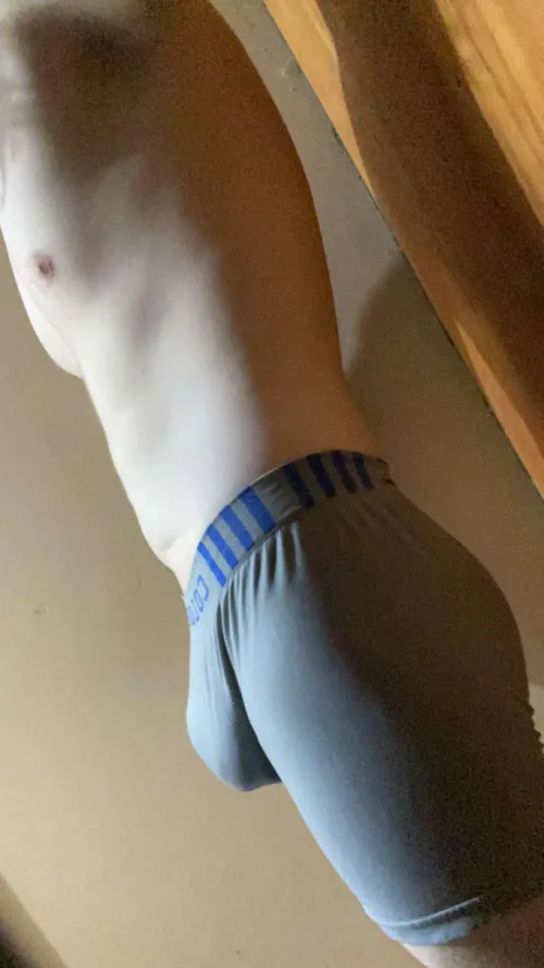 My big cock is hungry 🤑 get to serving boys, relentless, unethical Dom, don't care about your feelings my monster craves the cash ur deserves worship me f*gs