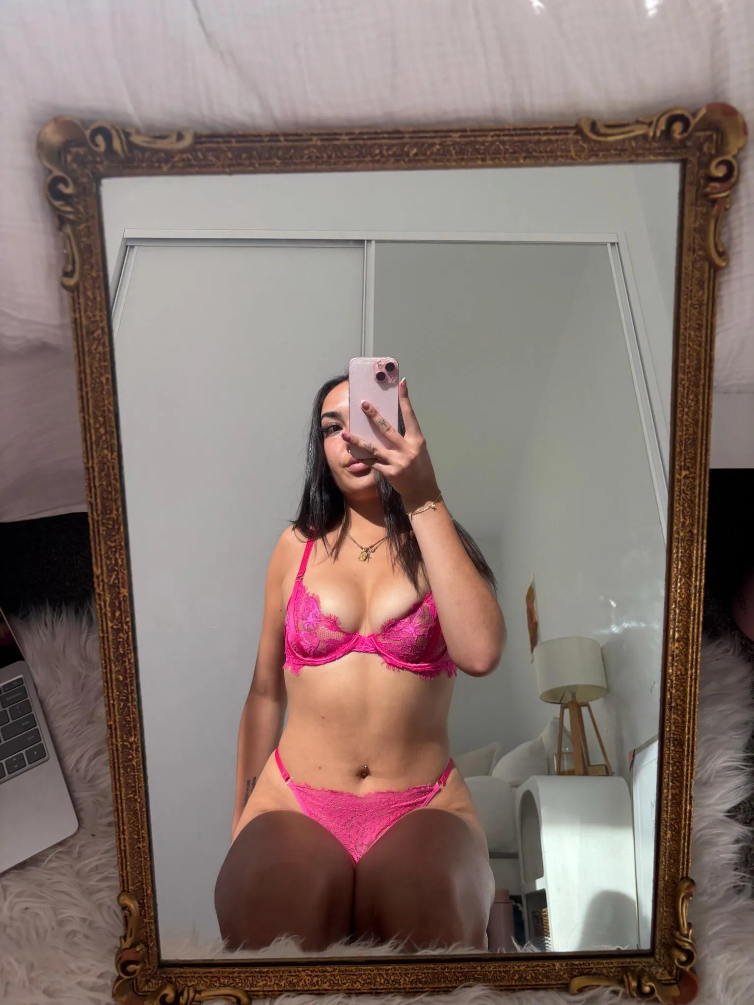 Will be in NM soon! Looking for a hung to satisfy my breeding kink