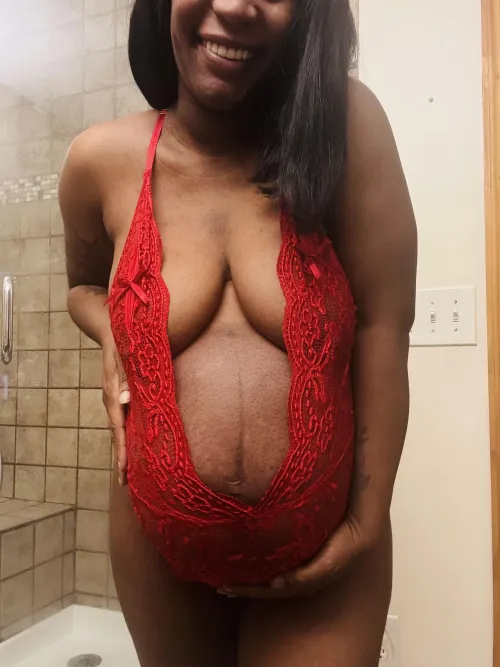 Cum join in on the fun! I’m growing so big! Almost time!