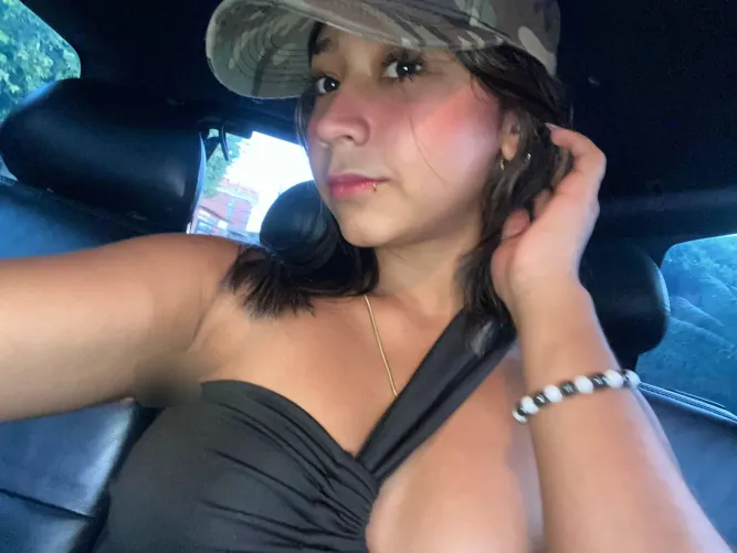 dressed for brunch but i look like a fantasy 😏💋 panties dropped on my 0F