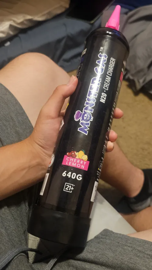 It wont let out anything