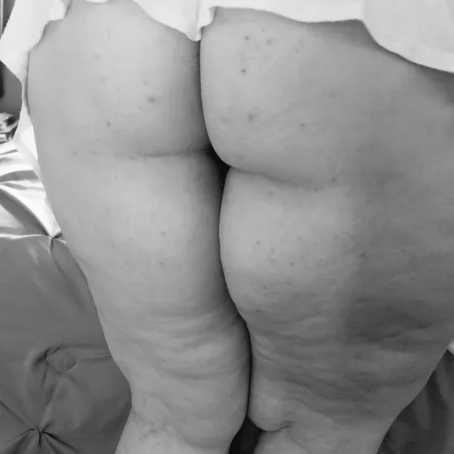 Wife has new telegram account for cock pics