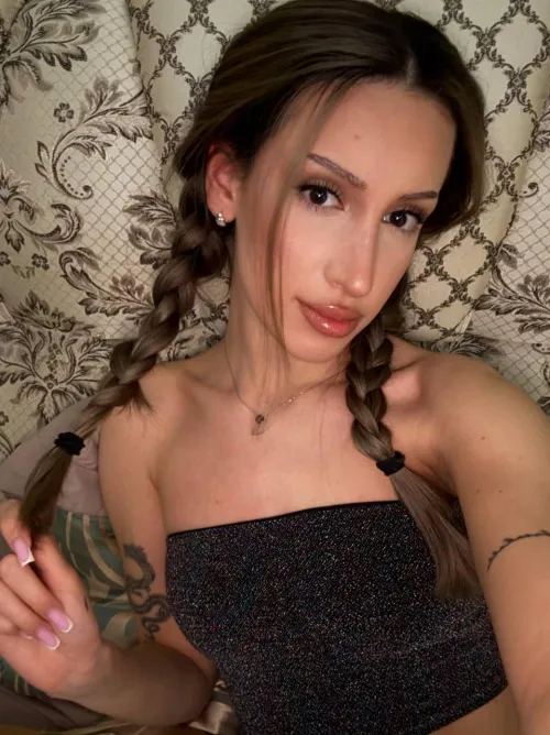 How would you fuck this beauty? 😜💖