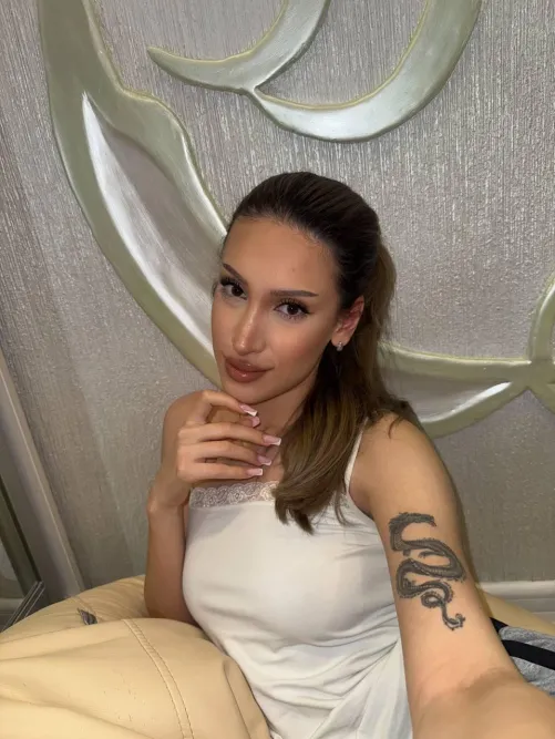 I may look innocent but I’m just a cum loving slut