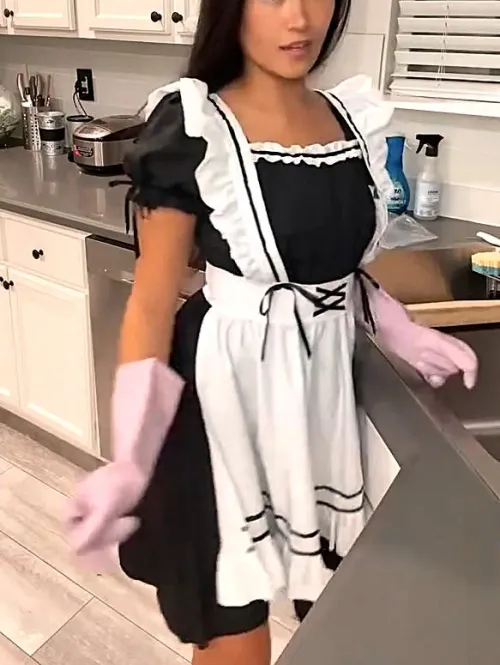 Let’s keep the good vibes going all night long!