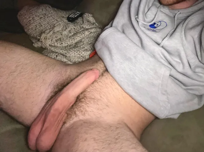 Milk me while we watch movies 🍿