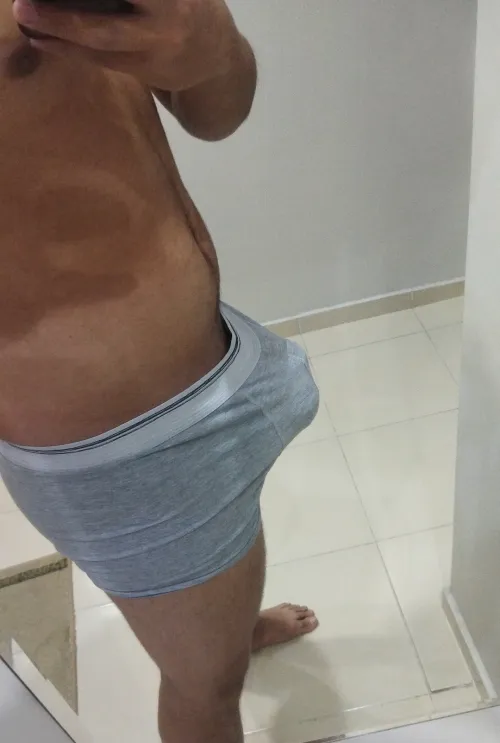 (18 straight) i need plus size boxer