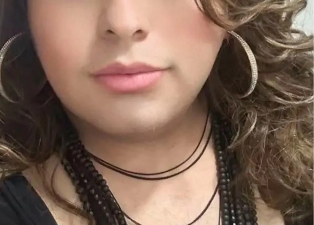 27 [818] CD4M looking to suck you I am hosting a gloryhole in Sherman oaks