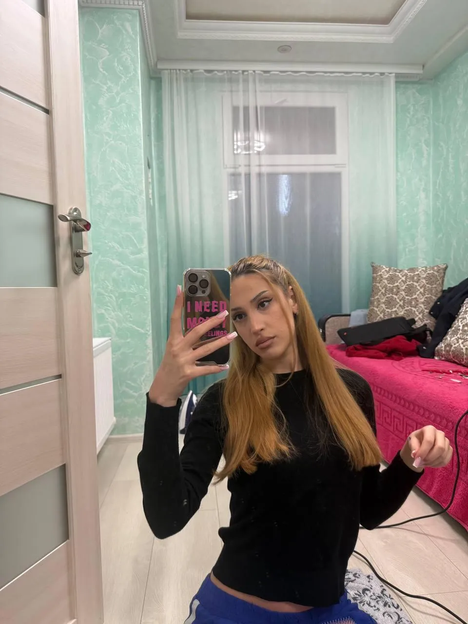 Petite girls are hot but I'm the hottest do you agree?