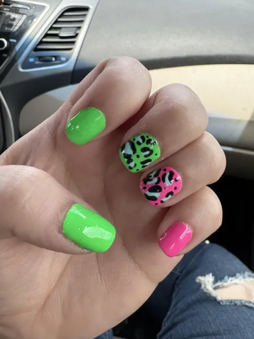 Summer nails