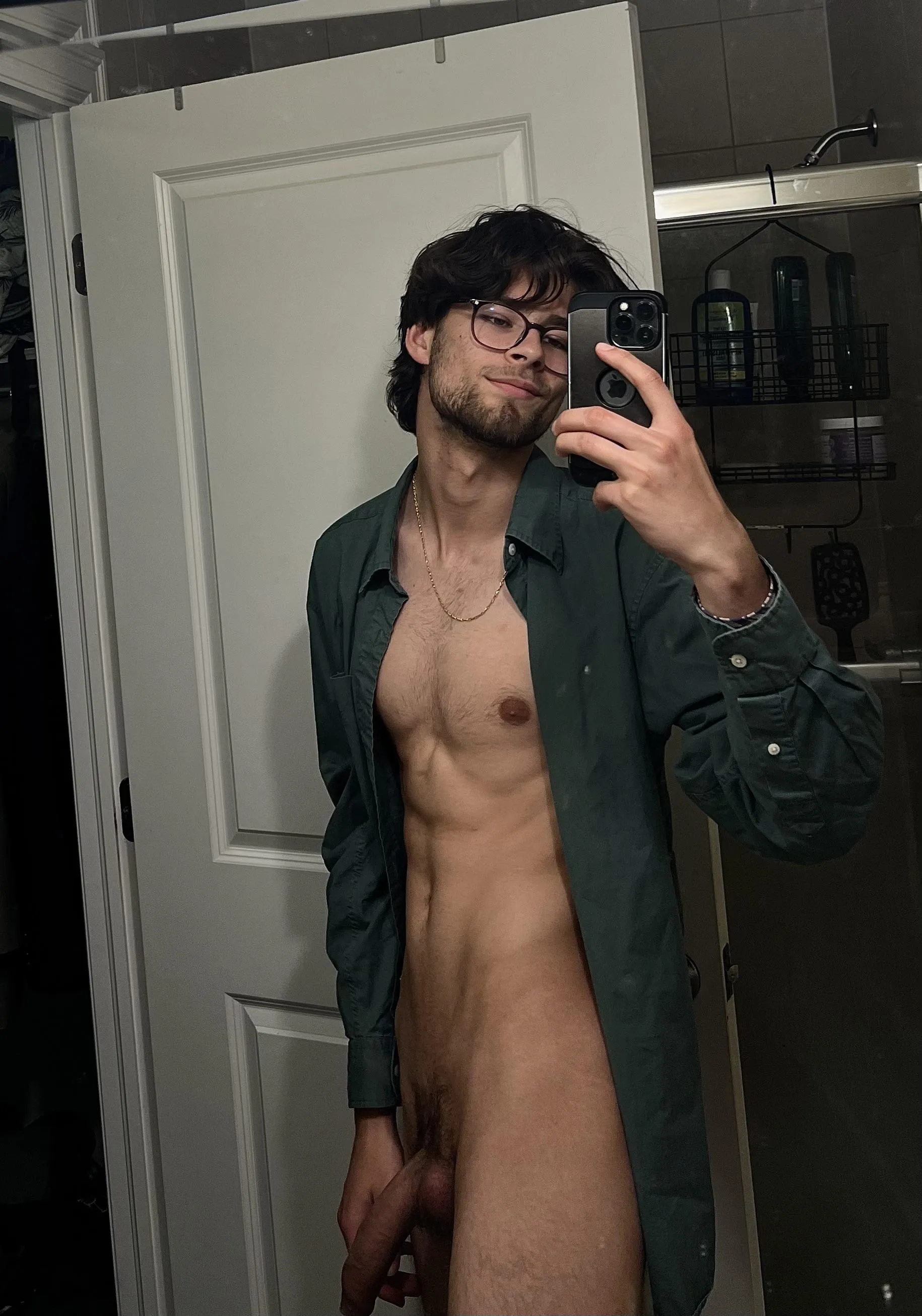 [20] Ooops drank a bit too much…now I can’t think straight 🤭