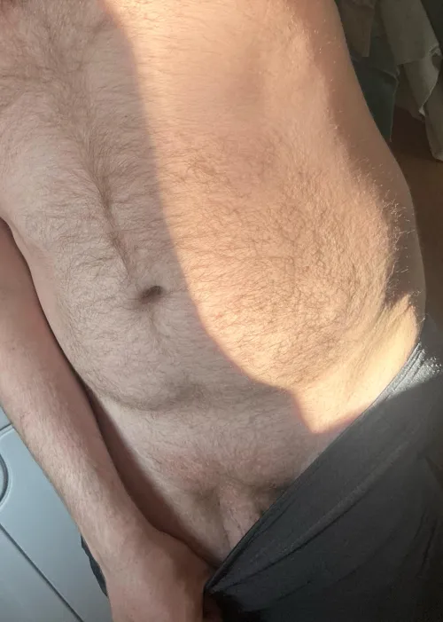 23M looking for clean shaved bottom