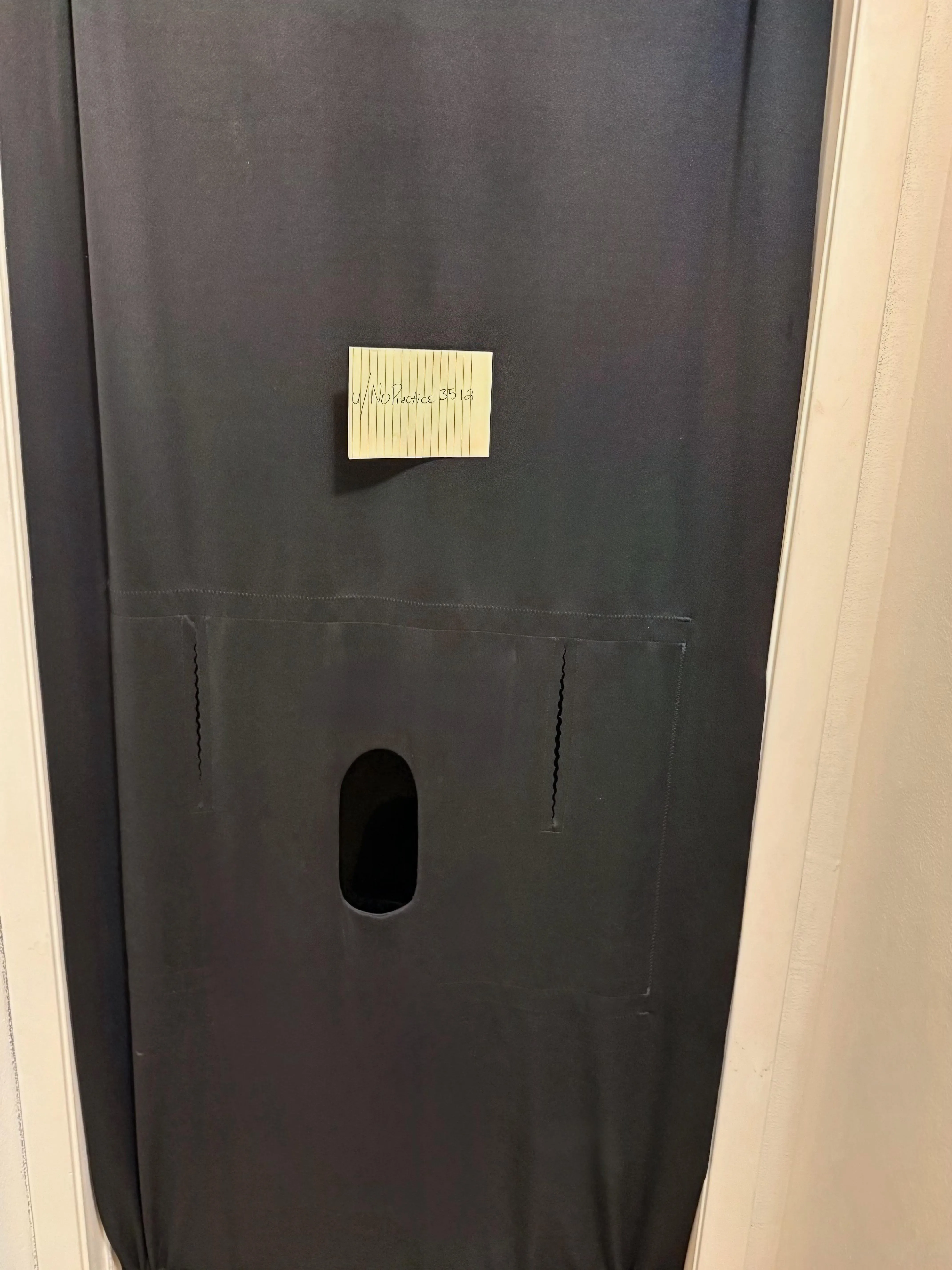 31 M4M Belleville, Gloryhole. Walk in, get worshipped, swallowed, then go. Looking for serious only and uncomplicated. Negative and ddf here, expect the same. Age and cock pics required.