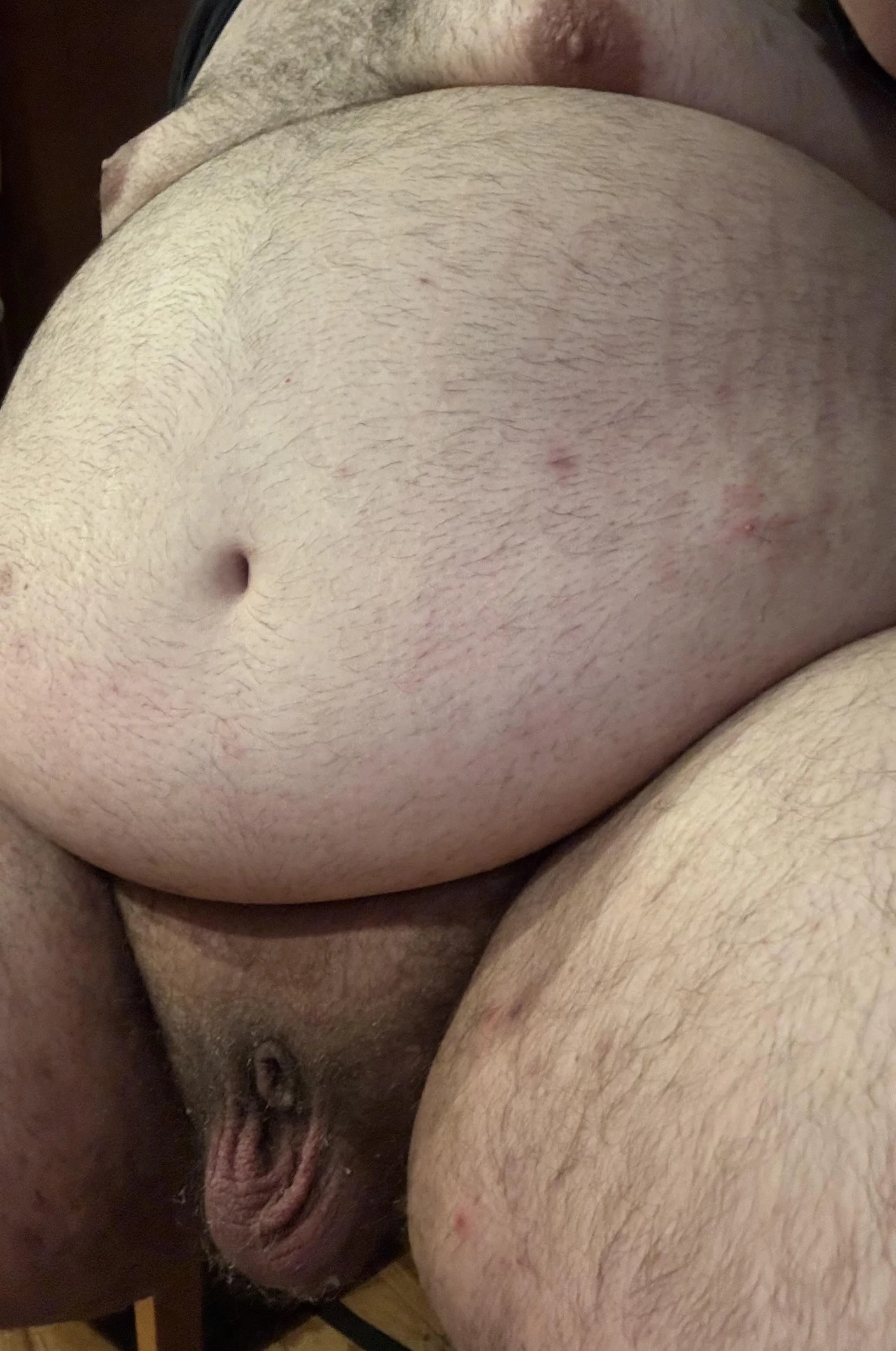 31 My pathetic tiny innie needs to be exposed