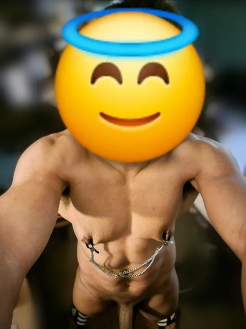 I really need someone to be sucking and biting my nipples rn 😩