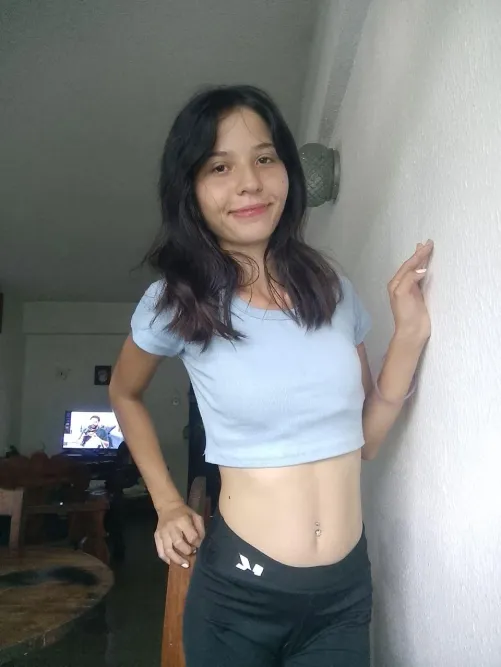 Small slim but dominant, although sometimes I am submissive