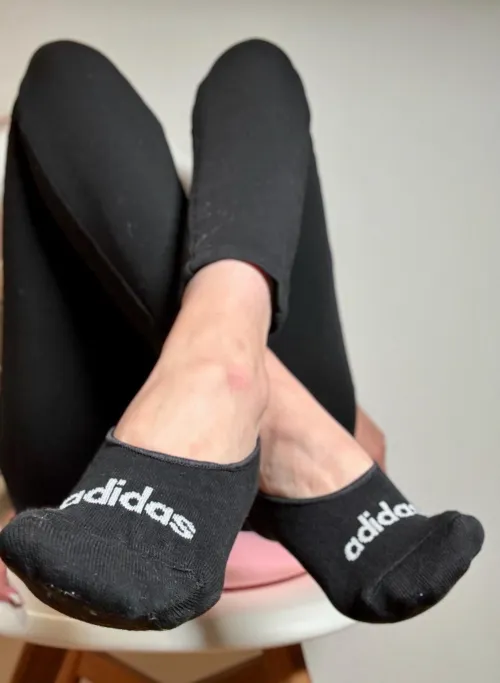 Sneaky peek at my black Adidas ankle-biters!