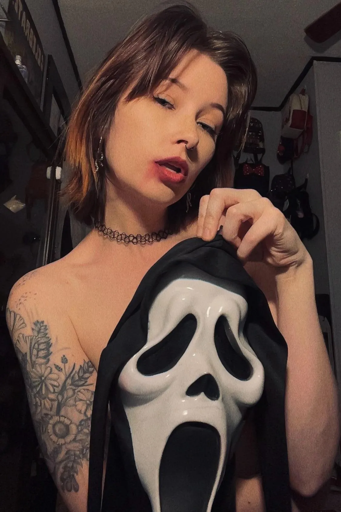 You would keep the mask on for mommy , wouldn't you?