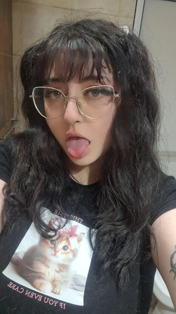 I was feeling dark, soft, and just a little dangerous