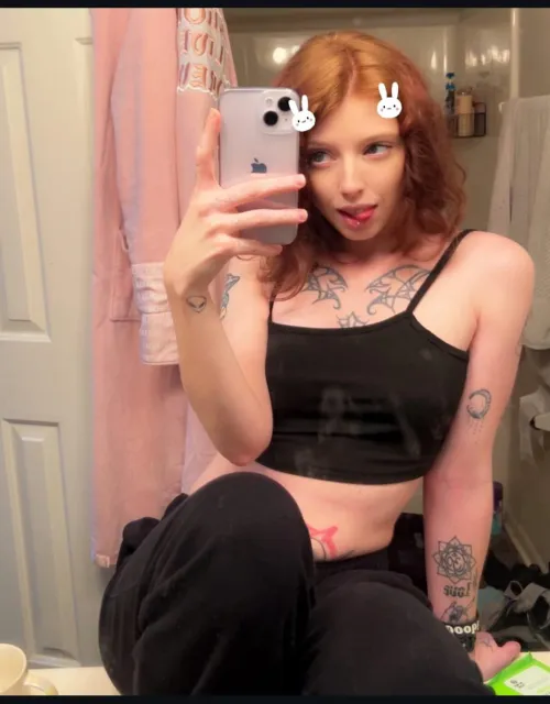 Pretty lil strawberry blonde 🩷🥰