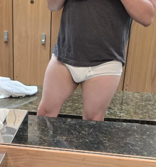 quick tw selfie at the gym today :)