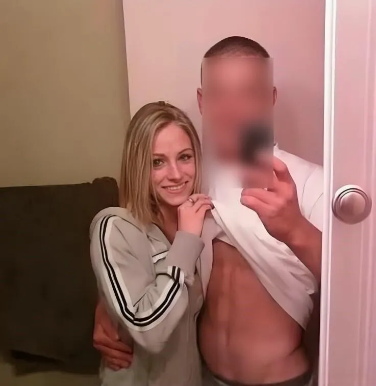 19 [F4M] #Memphis - Breeder Needed For Young Couple