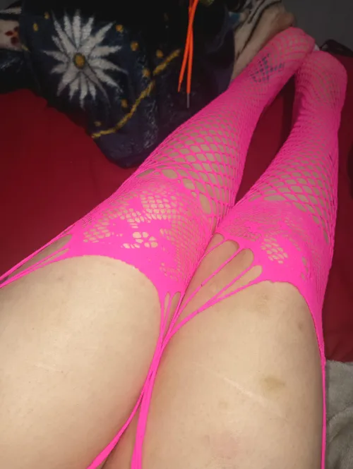 Do thick but scarred up thighs still save lives? :p