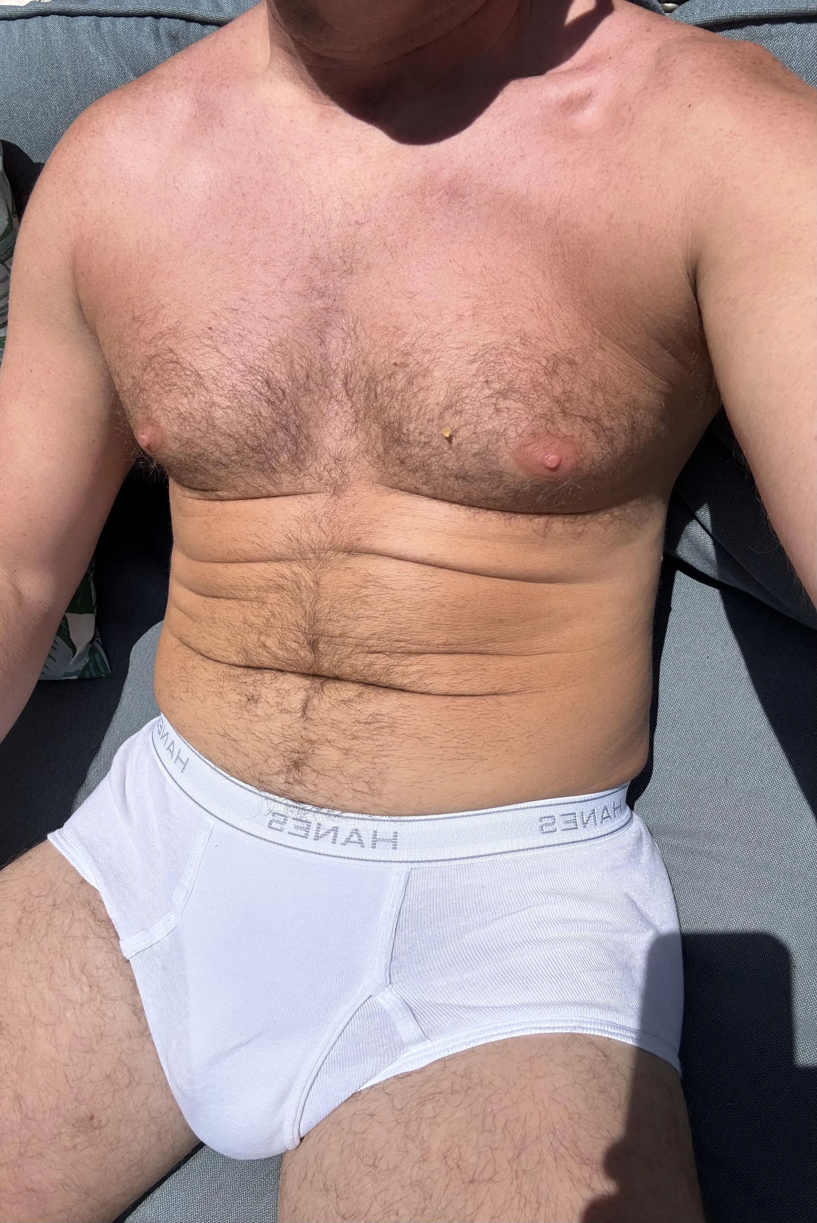 Need some help applying sunscreen