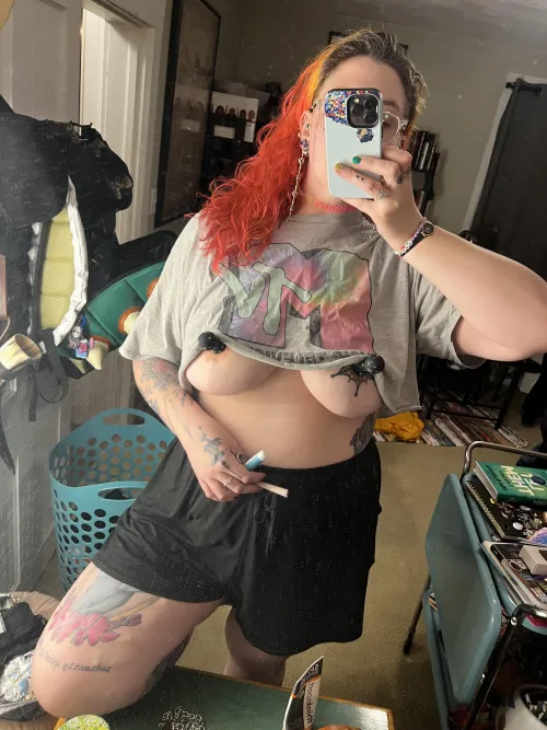 Ready to get high on the porch 😘