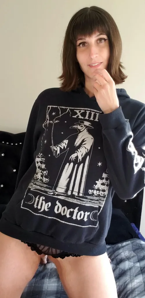 Roll Around with a Tall Girl (6'3