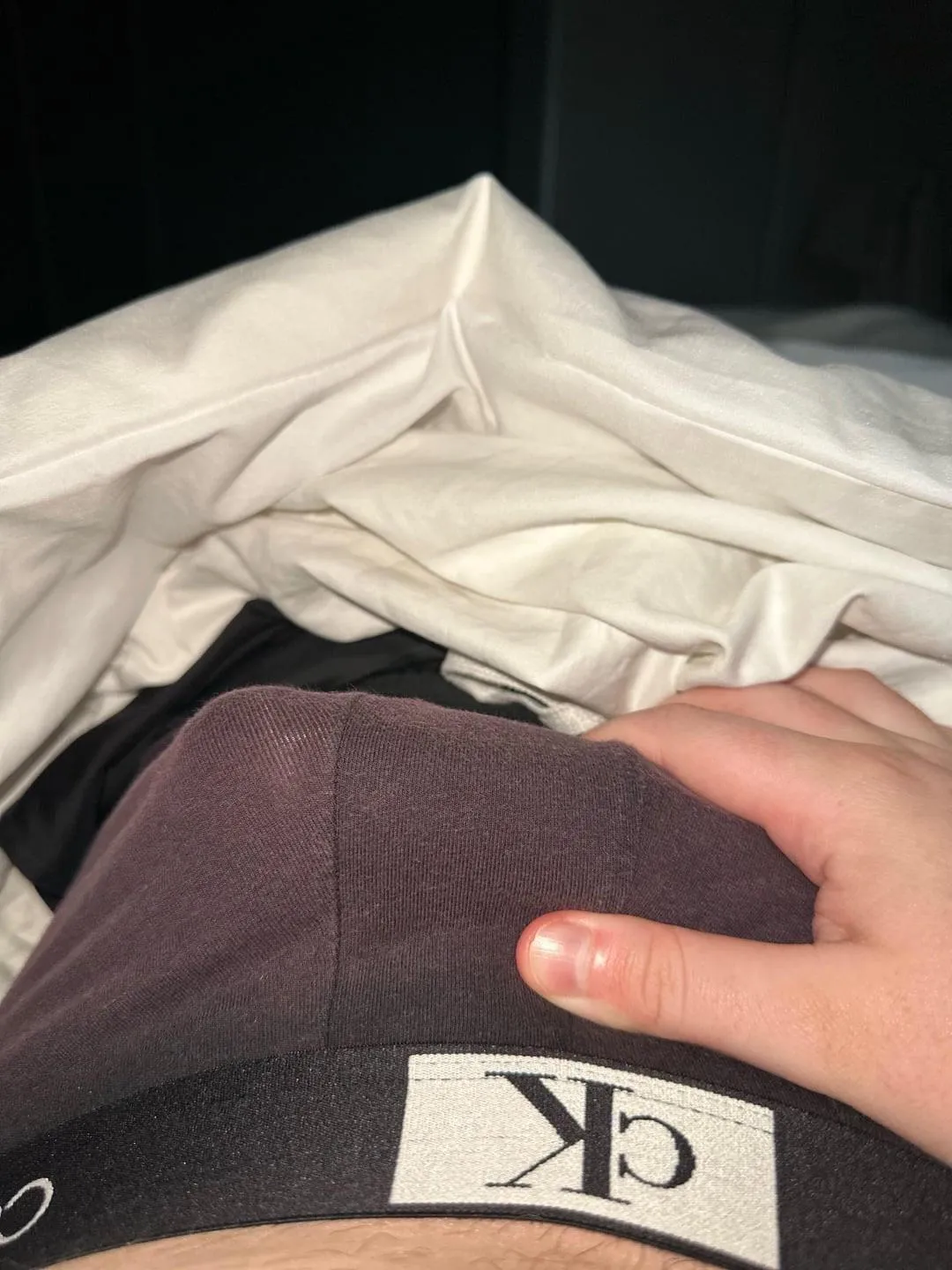 This weather got me wanting to stay in bed all night, maybe with you? 🤪 (M)