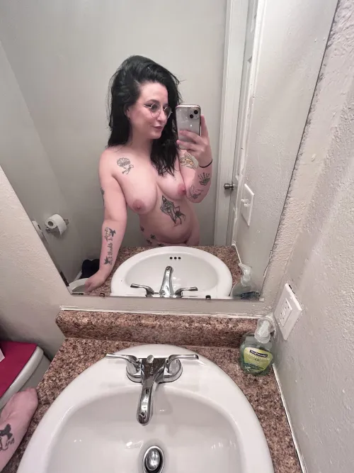 In need of a face fucking.