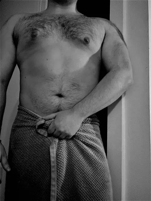 30 [M4F] - Chapel Hill, Talented Tongue and Patient Hands seeking Dainty Toy