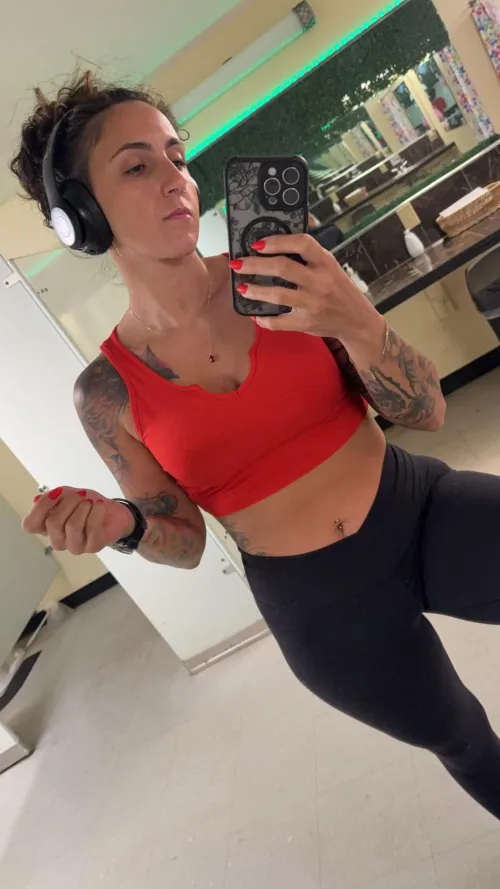 32 Mom - happy Monday ☺️