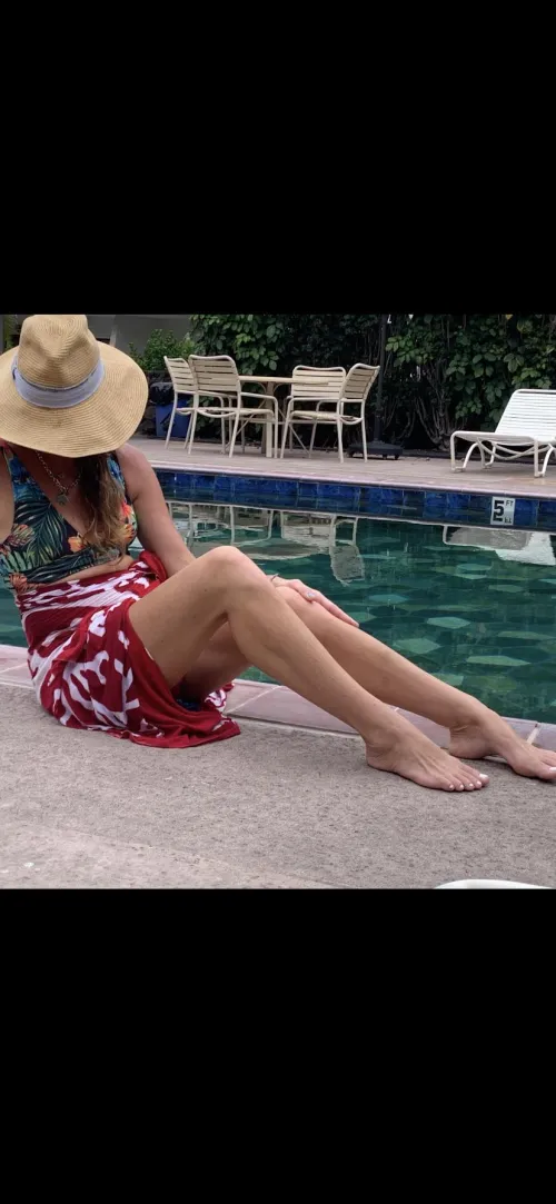 Awaiting a bull to notice my collar at the pool